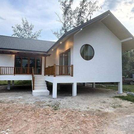 Chaloklum Canal Villa 외부 사진